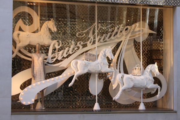 Louis Vuitton S/S 2012: Carrousel of Pastels